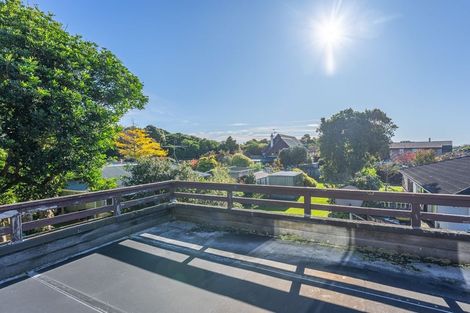 Photo of property in 37 Ngaio Road, Waikanae, 5036