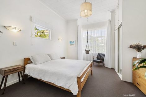 Photo of property in 30 Liffey Street, Island Bay, Wellington, 6023