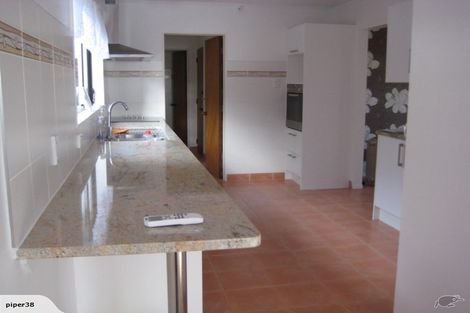 Photo of property in 75 Kennedy Avenue, Forrest Hill, Auckland, 0620