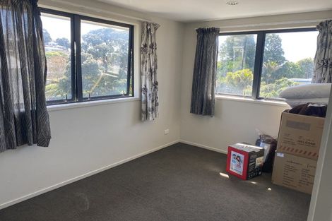 Photo of property in 100 Fulford Street, New Plymouth, 4310