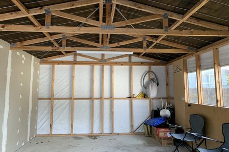 Photo of property in 50b Hartford Crescent, Totara Park, Upper Hutt, 5018