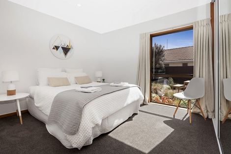 Photo of property in 4/4 Broadbent Street, Riccarton, Christchurch, 8041