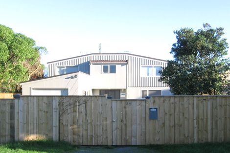 Photo of property in 49 Kapiti Lane, Otaki Beach, Otaki, 5512