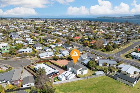 Photo of property in 8 Green Place, Richmond Heights, Taupo, 3330