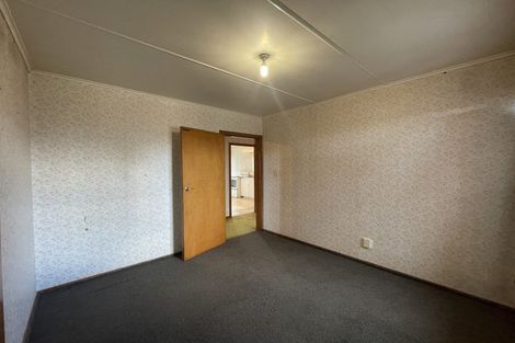 Photo of property in 8 Kohekohe Street, New Lynn, Auckland, 0600