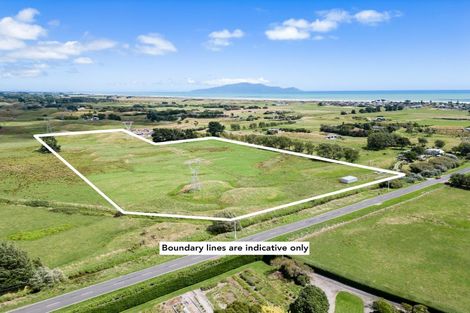 Photo of property in 229 Te Horo Beach Road, Te Horo, Otaki, 5581