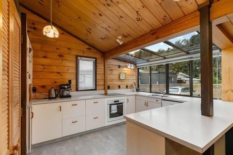 Photo of property in 19 Deller Drive, Carterton, 5713