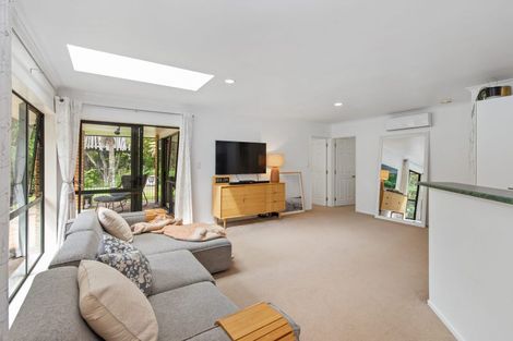 Photo of property in 366b Huia Road, Titirangi, Auckland, 0604