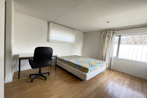 Photo of property in 207a Memorial Avenue, Burnside, Christchurch, 8053