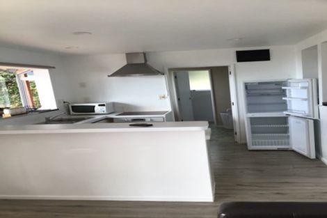 Photo of property in 17 Selleck Street, Mount Pleasant, Christchurch, 8081