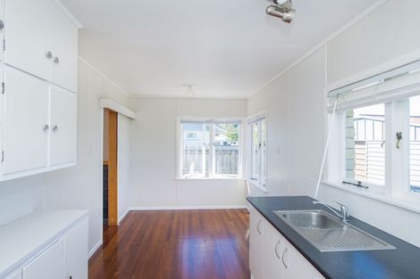 Photo of property in 9 Porter Street, Outer Kaiti, Gisborne, 4010