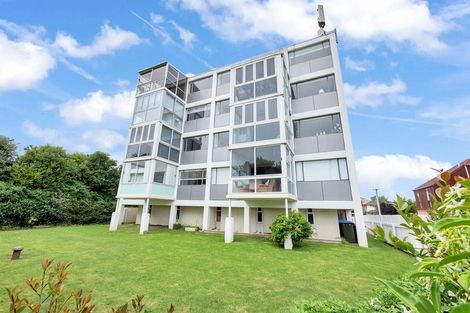 Photo of property in 2/10 Tagalad Road, Mission Bay, Auckland, 1071