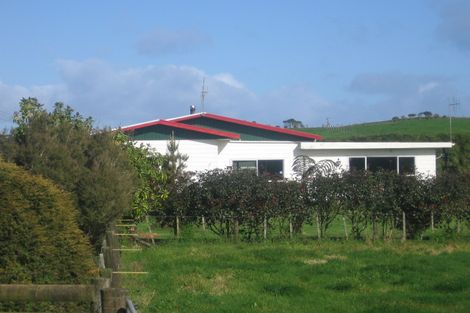 Photo of property in 152 West Coast Road, Te Kopuru, Dargaville, 0371