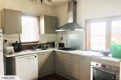 Photo of property in 137 Seabrook Avenue, New Lynn, Auckland, 0600