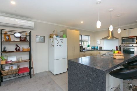 Photo of property in 46 Dillon Drive, Bell Block, New Plymouth, 4312