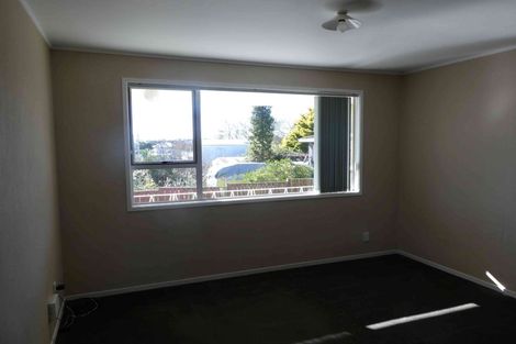 Photo of property in 4/48 Mcleod Road, Henderson, Auckland, 0612