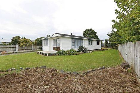 Photo of property in 14 Ponderosa Place, Opunake, 4616