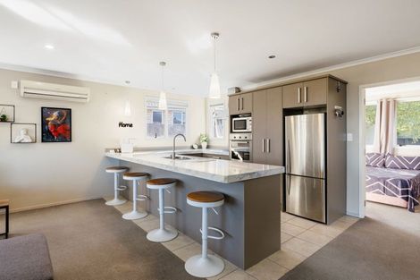 Photo of property in 6 Raddington Way, Huntington, Hamilton, 3210