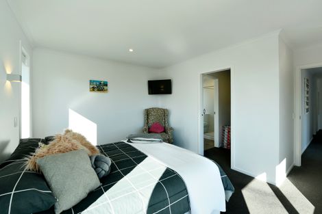 Photo of property in 70 Sanctuary Drive, Stoke, Nelson, 7011