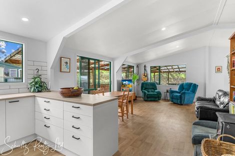 Photo of property in 736 Whakapirau Road, Whakapirau, Maungaturoto, 0583