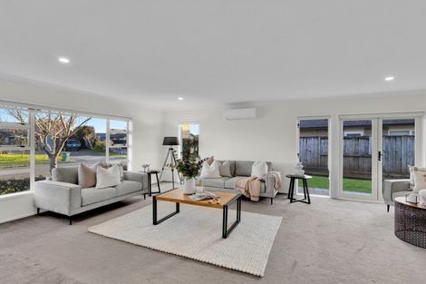 Photo of property in 7 Holly Place, Rototuna North, Hamilton, 3210