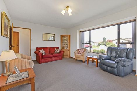 Photo of property in 6 Thornhill Place, Sockburn, Christchurch, 8042