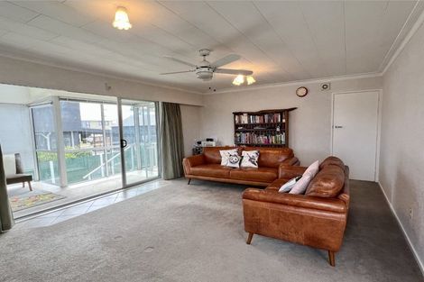 Photo of property in 32 Kildare Drive, Waikiwi, Invercargill, 9810