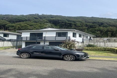 Photo of property in 58 Albatross Close, Whitby, Porirua, 5024