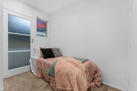 Photo of property in 4/43 Mcleod Road, Henderson, Auckland, 0612