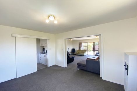Photo of property in 19 Lodge Place, Ilam, Christchurch, 8041