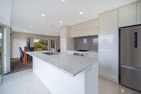 Photo of property in 2/163 Hobsonville Road, West Harbour, Auckland, 0618