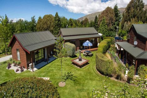 Photo of property in 23 Studholme Road, Wanaka, 9382