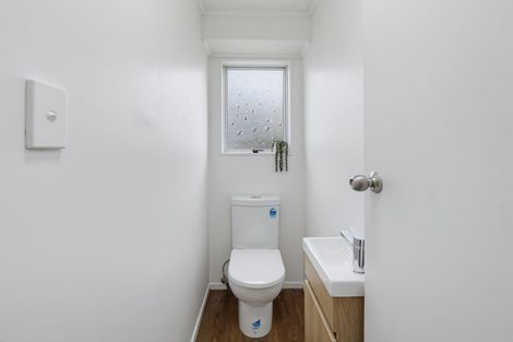 Photo of property in 18 Capri Place, Awapuni, Palmerston North, 4412