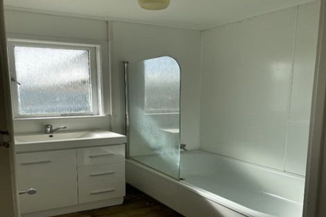 Photo of property in 21 Northolt Road, Fairview Downs, Hamilton, 3214