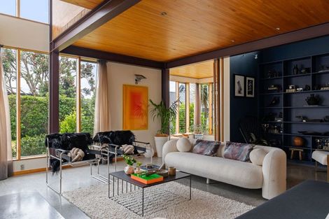 Photo of property in 6 Stormanstown Way, Seatoun, Wellington, 6022