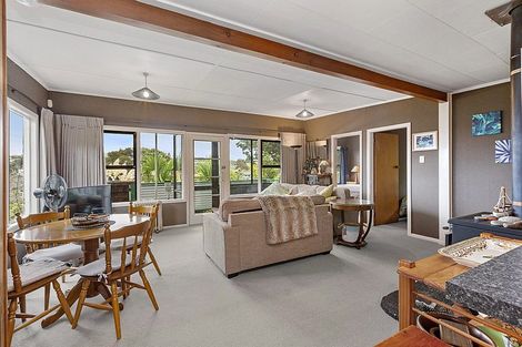 Photo of property in 7 Cambrae Road, Raglan, 3225