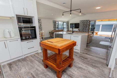 Photo of property in 37 Marlborough Street, Greymouth, 7805