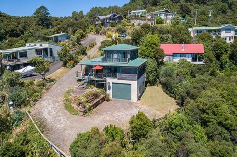 Photo of property in 44 Puriri Road, Te Kouma, Coromandel, 3581