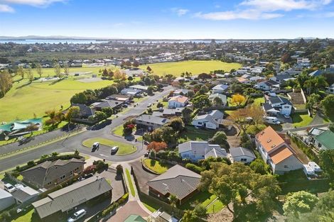 Photo of property in 8 Katherine Place, Bellevue, Tauranga, 3110