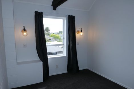 Photo of property in 99b Matai Road, Raumati South, Paraparaumu, 5032