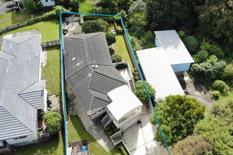 Photo of property in 327 Main Road, Tawa, Wellington, 5028