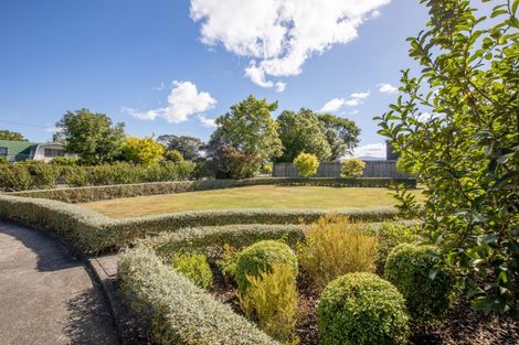 Photo of property in 20 Smith Street, Dannevirke, 4930