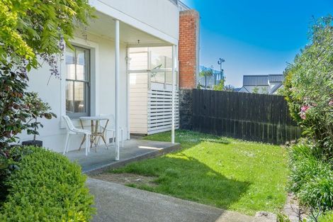 Photo of property in 422 Highgate, Roslyn, Dunedin, 9010