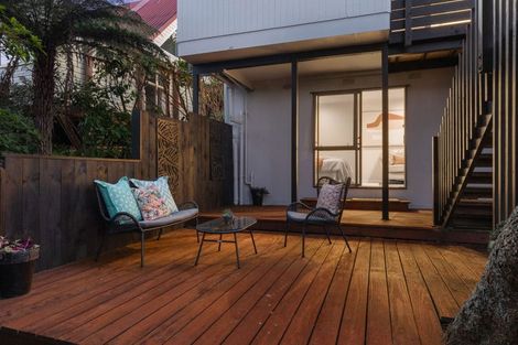 Photo of property in 420 Huia Road, Laingholm, Auckland, 0604
