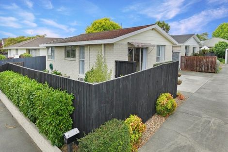 Photo of property in 1/11 Chipping Lane, Redwood, Christchurch, 8051