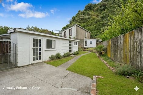 Photo of property in 532 Evans Bay Parade, Hataitai, Wellington, 6021