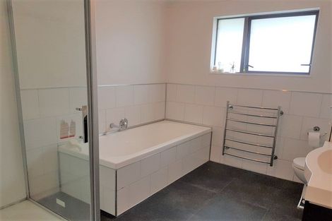 Photo of property in 25 Leeward Drive, Whitby, Porirua, 5024