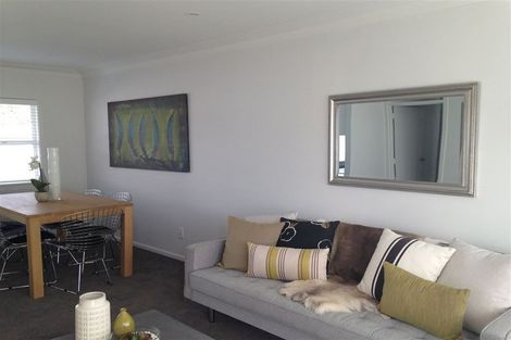 Photo of property in 2/40 Tawhiri Road, One Tree Hill, Auckland, 1061