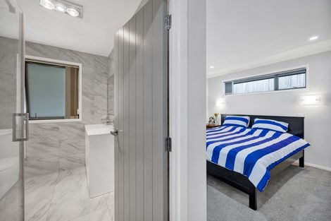 Photo of property in 6 Frederick Place, Whalers Gate, New Plymouth, 4310