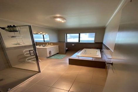 Photo of property in 6 Emma Place, Papamoa Beach, Papamoa, 3118